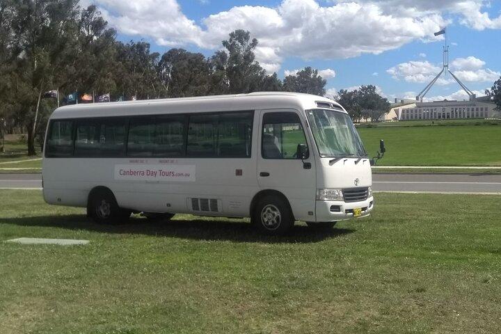 Personalised Sightseeing in Canberra, with John