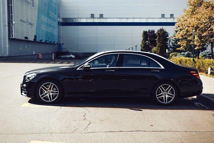 Airport Transfer: Airport GRU to Sao Paulo by Business Car