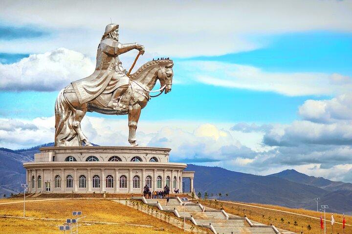 Genghis Khan Statue+Terelj Park+CamelRide+Eagle