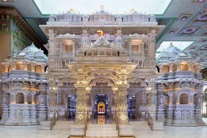 WC 2026 NY: BAPS Mandir & Longwood Gardens Day Tour Kids 50% Off