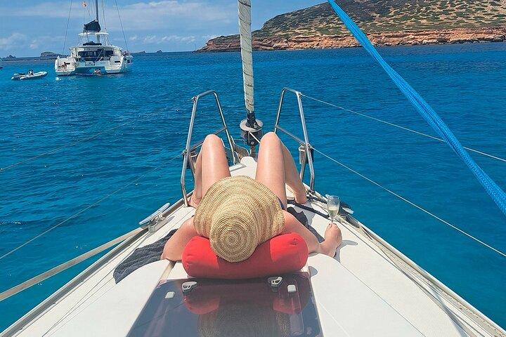 Sailing Day Trip in Ibiza, 7 guests