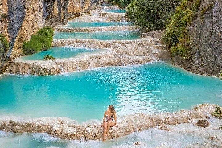 MILLPU TURQUOISE WATERS + Waterfalls and Landscapes – Ayacucho