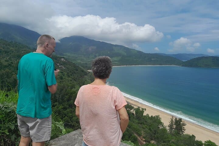 Hoi An to Hue Transfer with Scenic Route over The Hai Van Pass