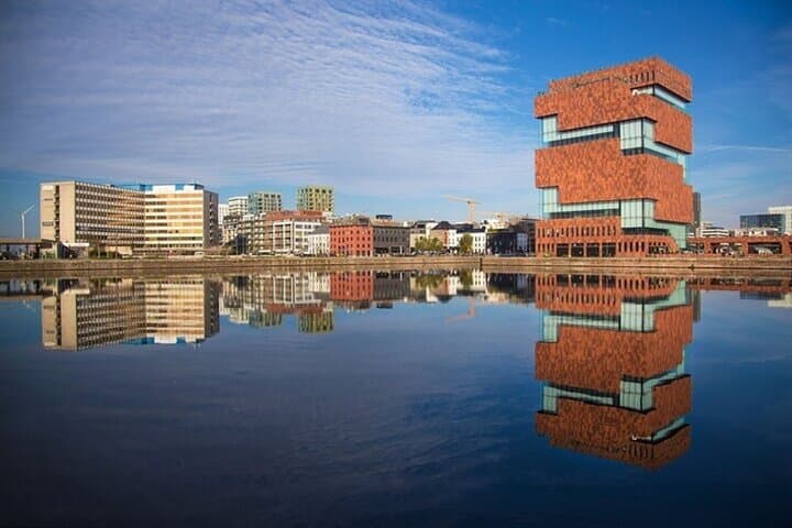 Antwerp Must-See Attractions Private Walking Tour with a Guide