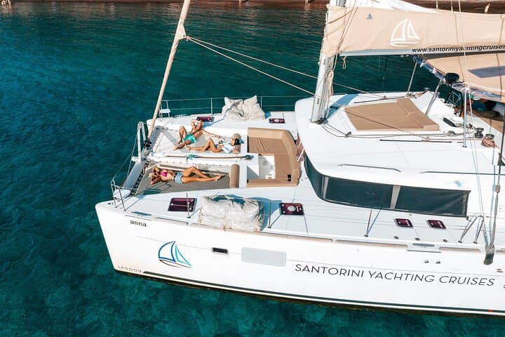 Luxury Santorini Catamaran Cruise: Lunch, BBQ, Drinks, Transfers