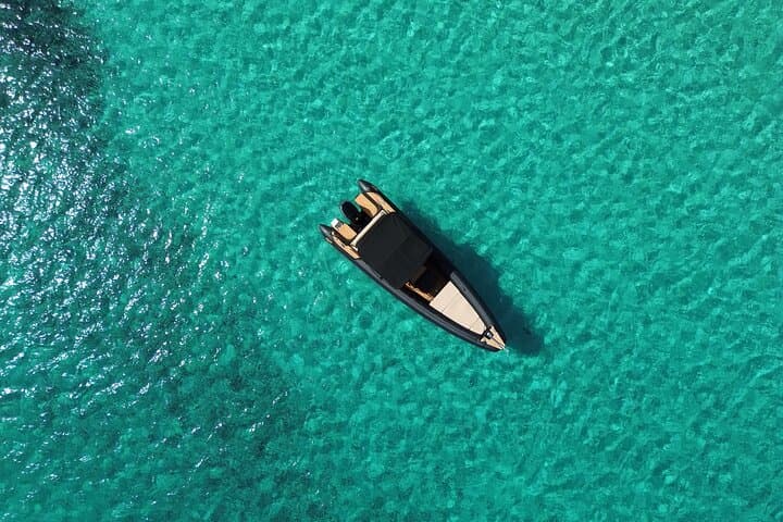 Private Full Day Boat Tour: Discover Hidden Gems around Paros