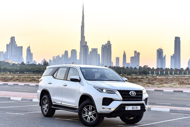 Full-Day Private Car and Driver Hire in Duabi