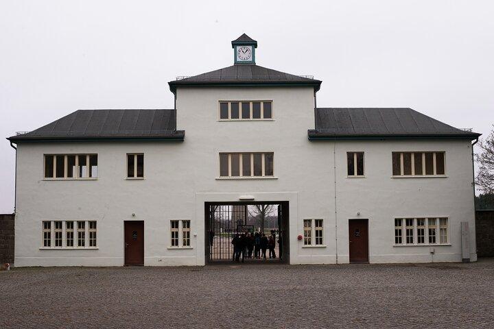 Best of Berlin and Sachsenhausen Shore Excursion from Warnemunde