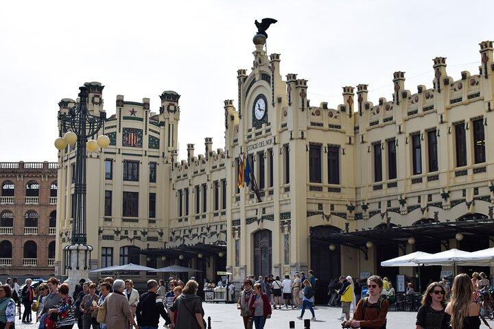 Valencia Centre Food Tour with 9+ Tastings of Regional Delicacies