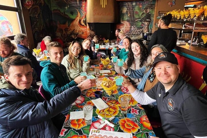 Plaza Sip, Savor, & History Walking Tour in Santa Fe
