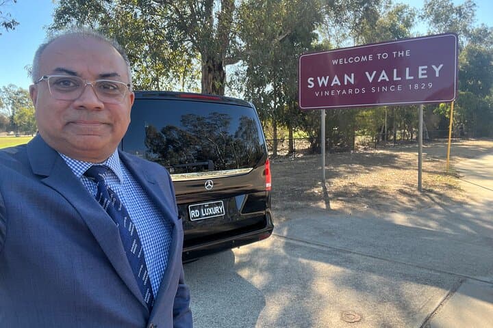 Swan Valley Wine Tasting Tour and Lunch