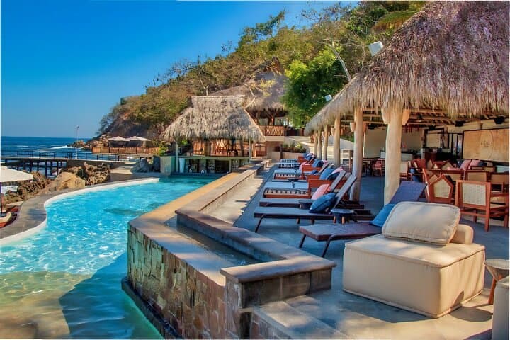 Day pass private beach all-inclusive Puerto Vallarta