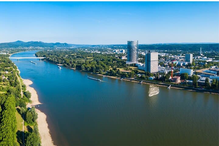Bonn Scavenger Hunt & Highlights Self-Guided Walking Tour