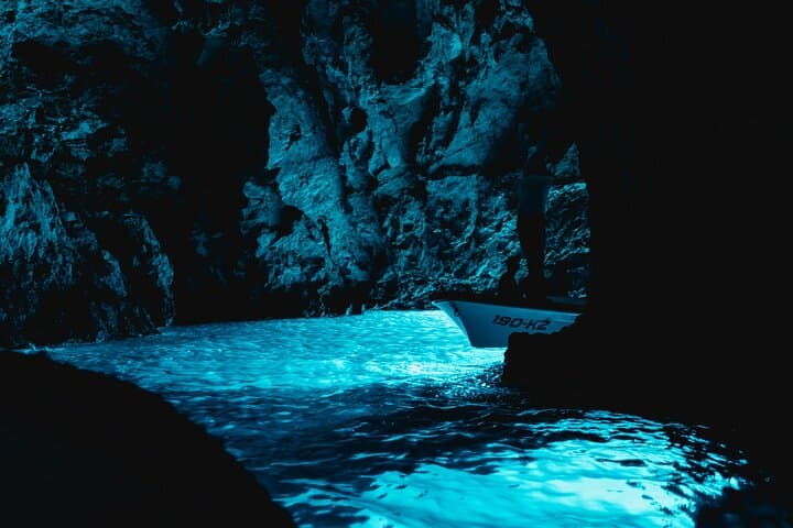 Blue Cave, Hvar & 5 Islands Speedboat Adventure From Split