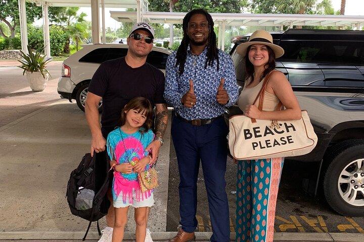 Bahamas Private Roundtrip Transportation