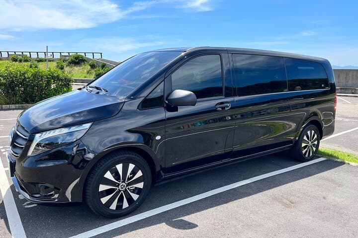 Private Transfer from TPE-Taoyuan int. Airport to Taipei City