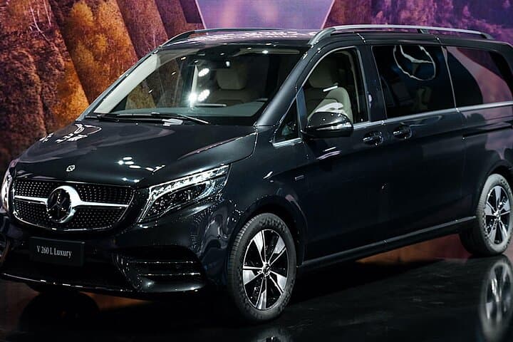 Zermatt (Tasch) to Como One Way Private Transfer