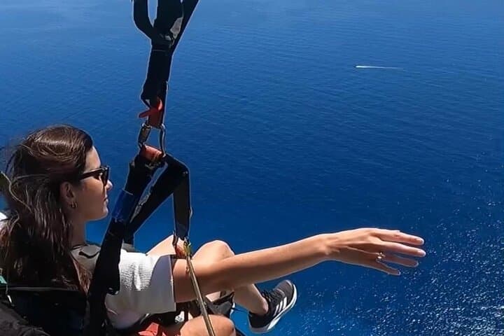 Paragliding in Vlore