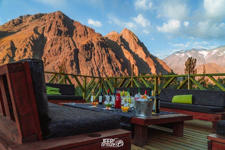 Santiago: Cajón del Maipo, Hot Springs, Waterfall & Chilean BBQ