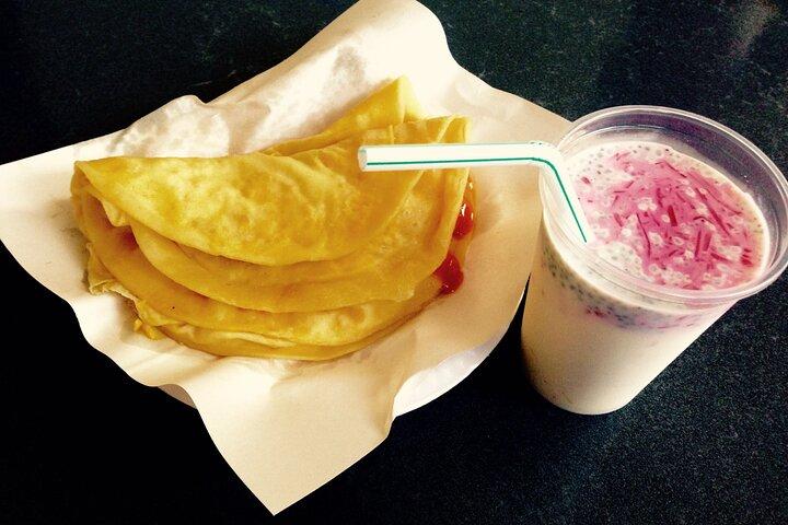 Food Tasting & Market Shopping: Private Guided Tour in PORT LOUIS