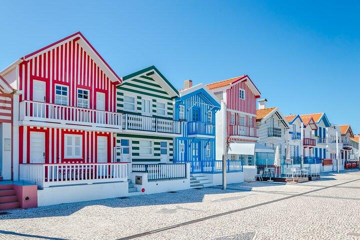 Aveiro and Costa Nova Half Day Tour from Porto with Boat Ride