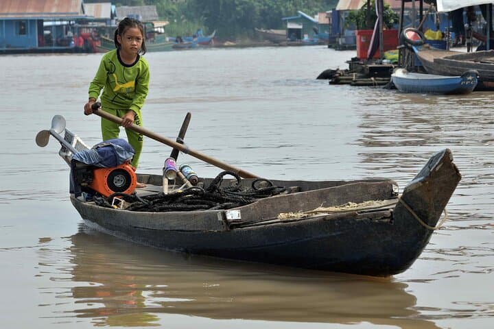 Private Taxi Phnom Penh To Siem Reap Include Floating Villages