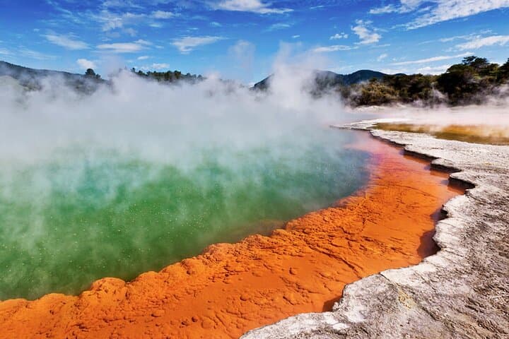 TRIPLE DEAL Wai-O-Tapu, Redwood Forest & Blue Springs Ex Auckland