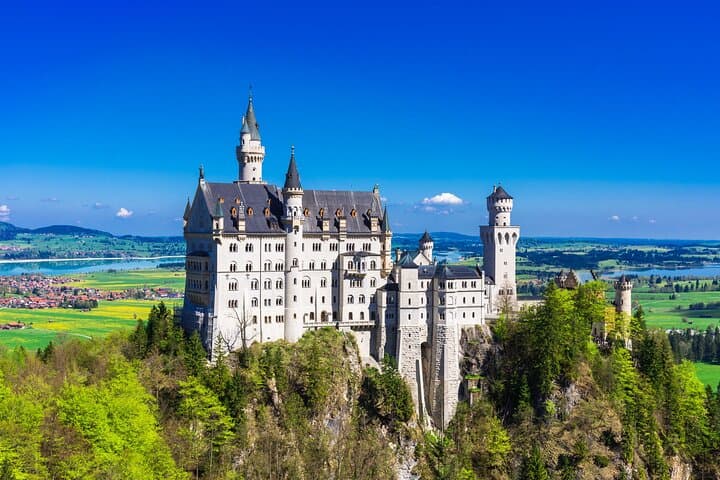 A Self Guided Walk from Hohenschwangau to Neuschwanstein Castle