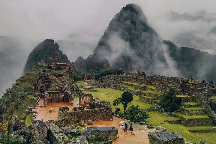 Private Machu Picchu Guided Tour from Aguas Calientes
