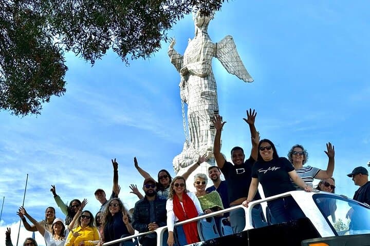 Quito City Tour Double Decker Bus
