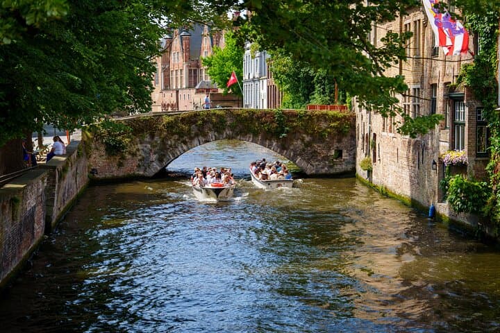 Self Guided Walking City Tour in Brugges
