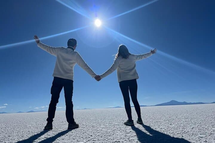 Salar de Uyuni Tour more sunset