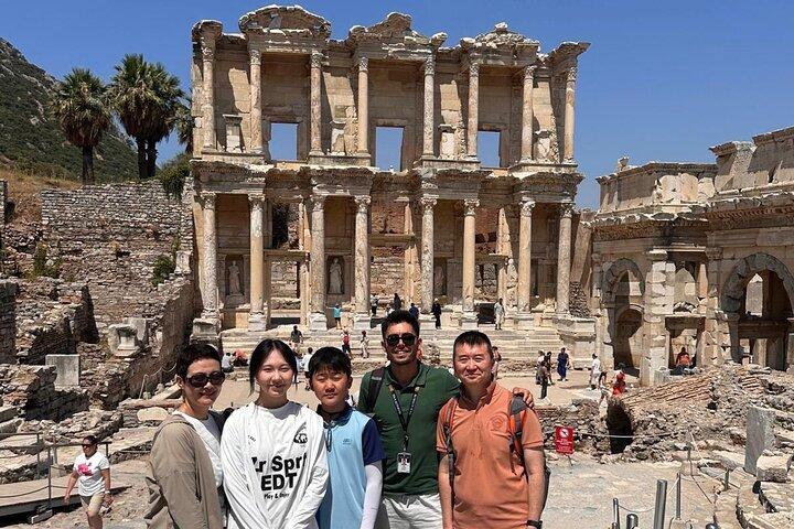 FOR CRUISERS: Ephesus Ruins & Terrace Houses with ENTRY TICKETS