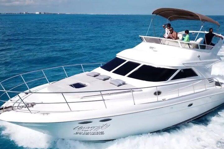Rent a Private 46ft Yacht in Cancun