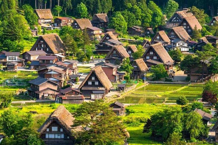 Takayama and Shirakawa-go, observatory Deck| Day Tour from Nagoya