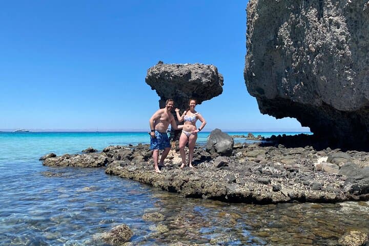 La Paz: Balandra Beach Private Boat Tour — Small Group