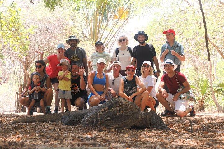 3 Days 2 Nights Sailing Trip to Komodo with Phinisi Boat