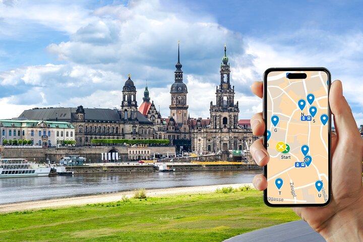 Self-guided scavenger hunt and city game in Dresden