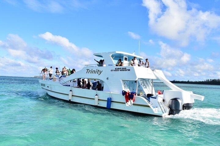 Hip Hop & Afrobeat Party Boat Punta Cana