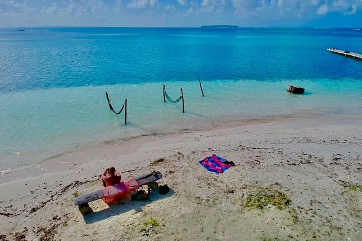 San Blas Islands 4D/3N Trip with Holandeses Cays & Boat Tour
