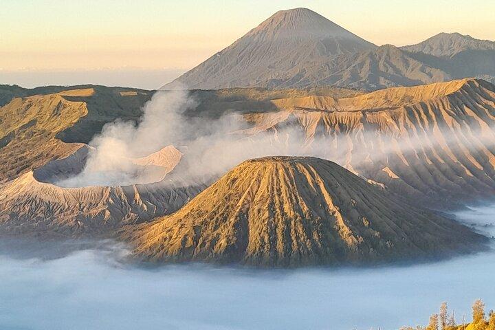 Mount Bromo Sunrise Shared Guided Tour from Surabaya