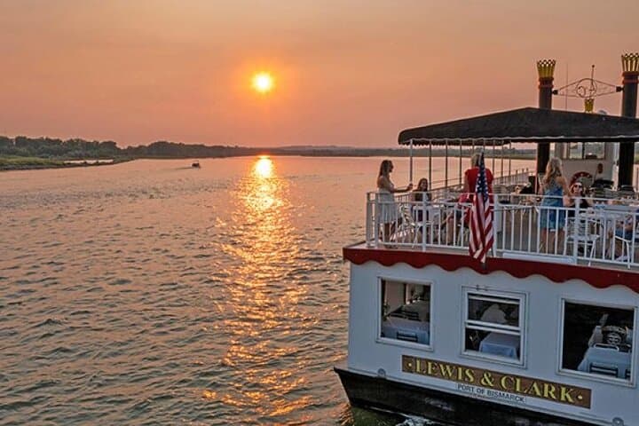 Missouri River Sunset Cruise Wednesday to Sunday