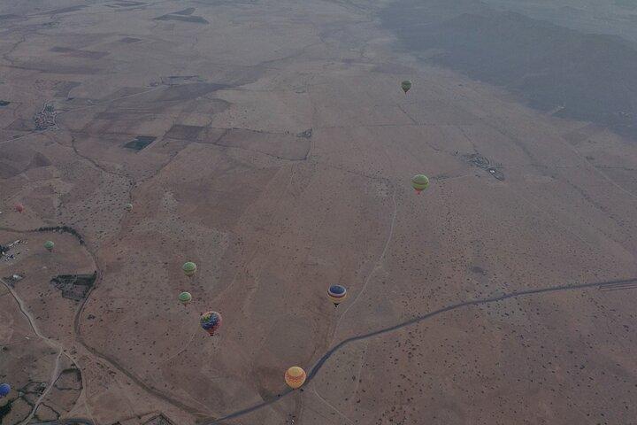 Marrakesh balloon in small group and breakfast