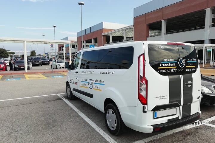 Transfer from Trieste to Venice Airport