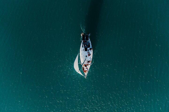 Sunset Sailing Tour in Bacalar with Outdoor Bar and Lunch