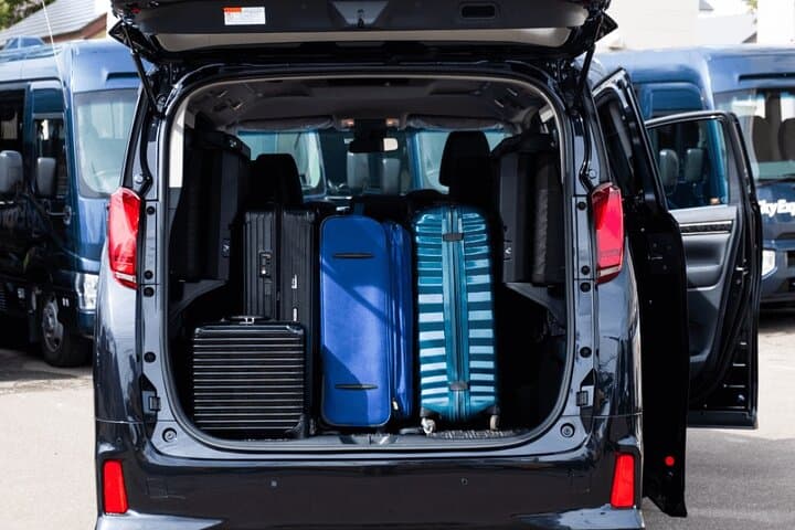 Private Chauffeur from Narita Airport to Tokyo