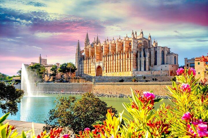 Best Palma de Mallorca and ValLdemossa Tour from Cruise Port