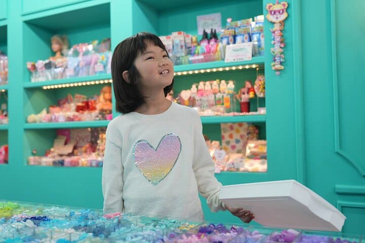 Local kawaii craft Tour