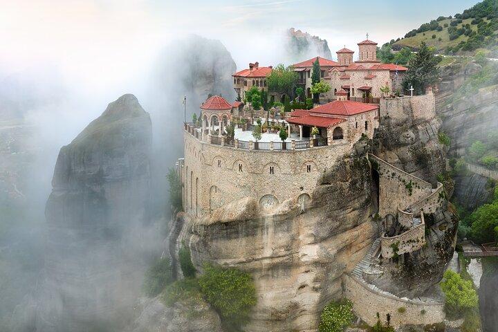 Athens: Meteora Monasteries, Caves & Coastal Stopovers with Lunch