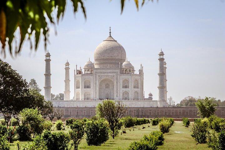 Agra Taj Mahal and Mausoleum Tour with Guide